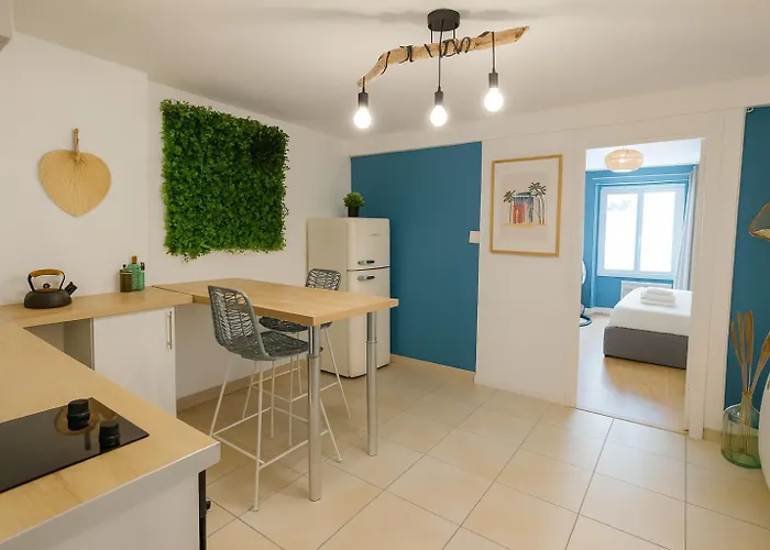 Retour De - La Bonne Marienne - La Madeleine *